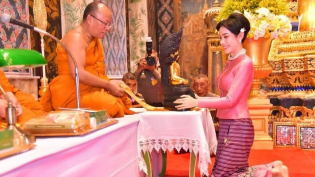 ภาพงดงาม'เจ้าคุณพระ' ถวายสังฆทานพระธรรมราชานุวัตร